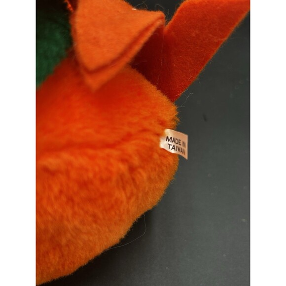 VTG 2 Plush Parrot Stuffed Animal Colorful Bird Toucan Green Red Orange Taiwan - Picture 6 of 6